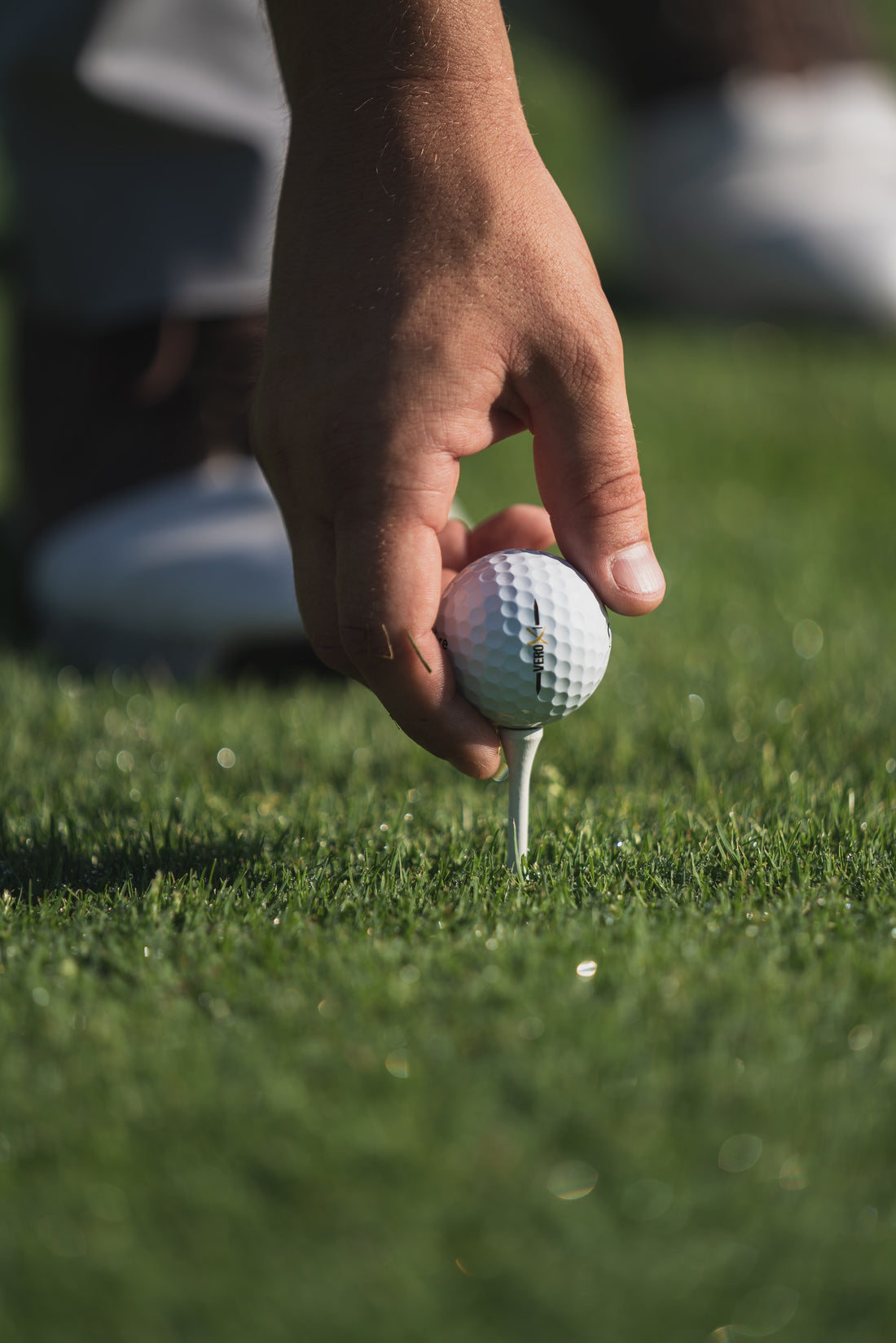 What are the Best Tees to Use for Driving Range Mats?