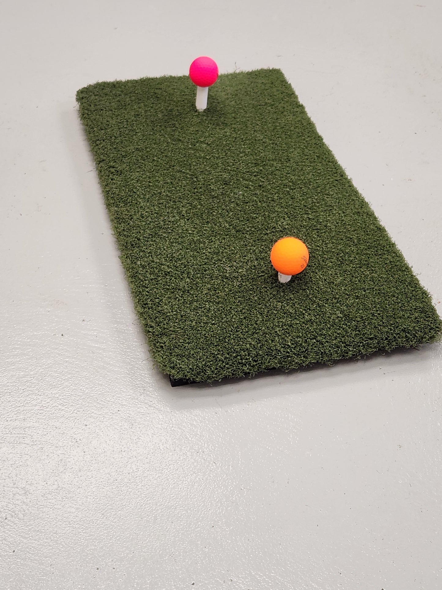Used Golf Mat 1'x2' (Chipping Mat)